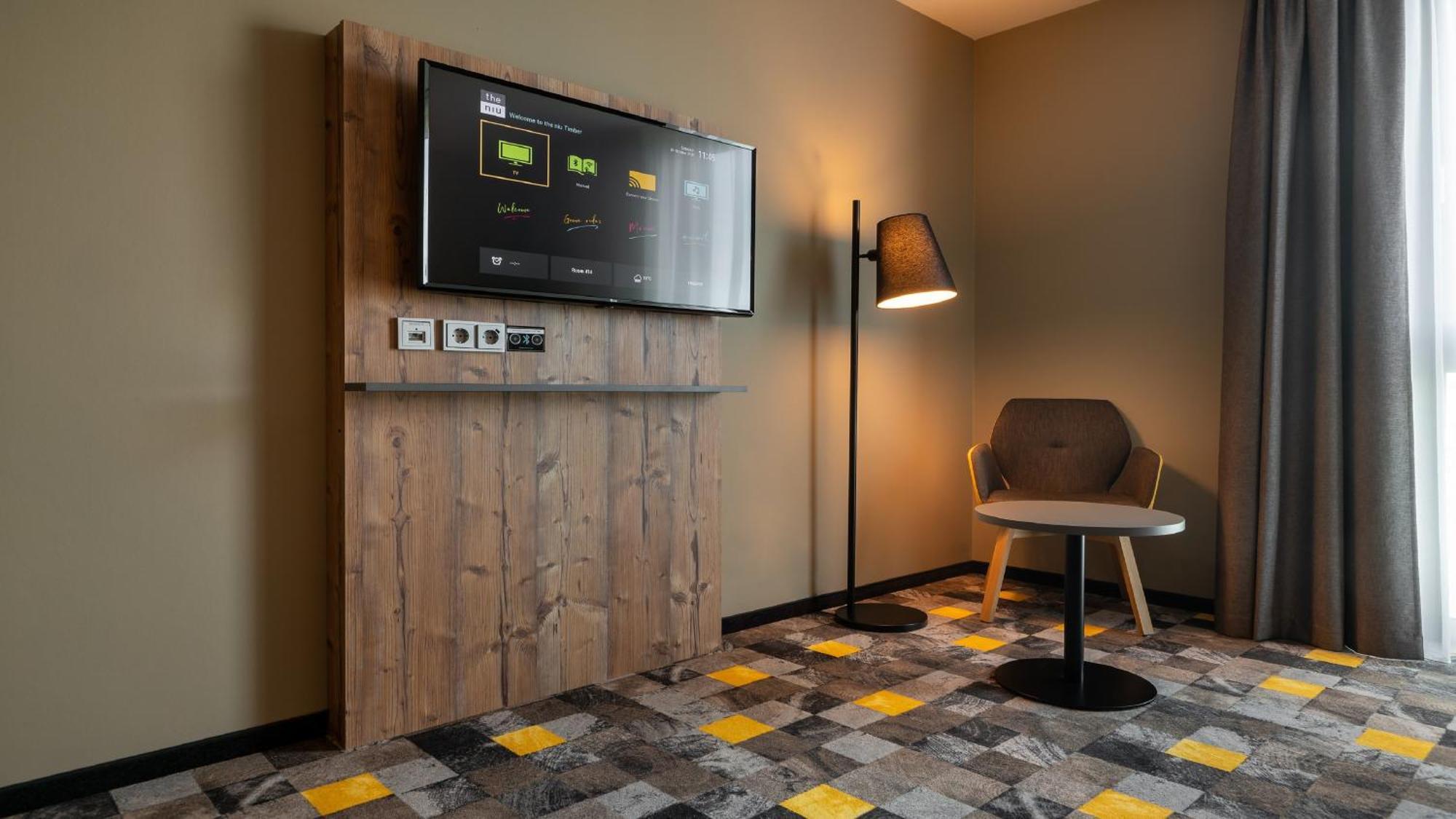 - The Niu, Timber Esslingen By Ihg Hotel Esslingen am Neckar