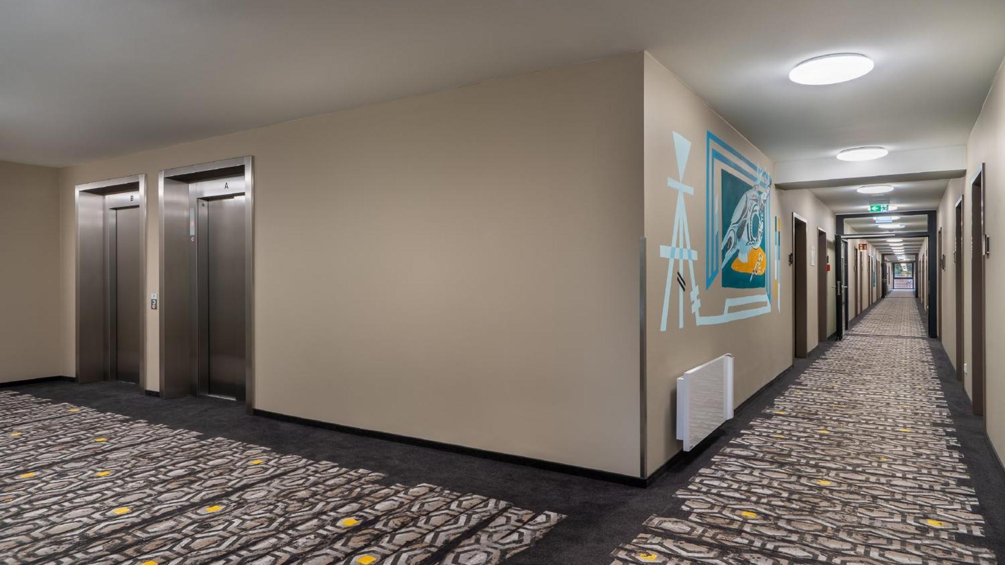 - The Niu, Timber Esslingen By Ihg
