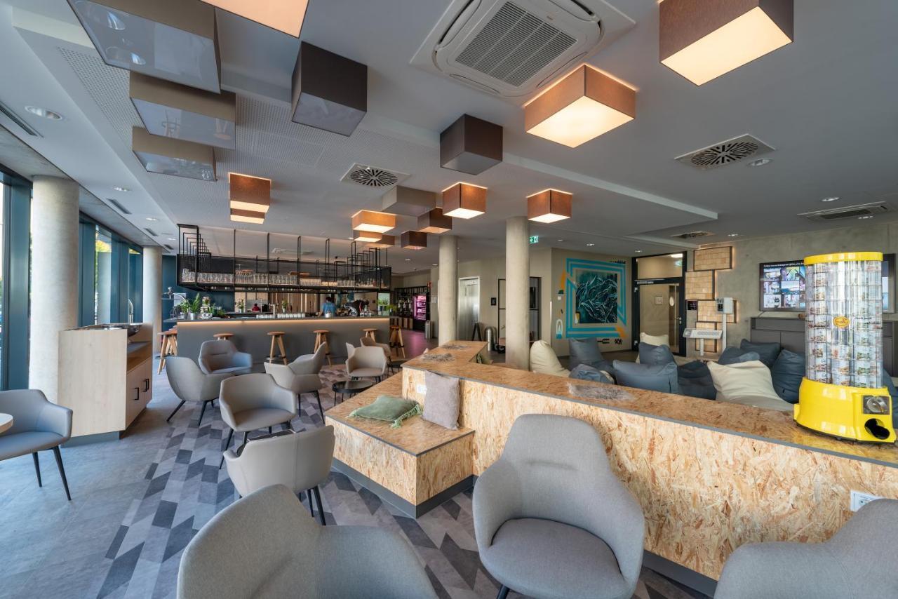 - The Niu, Timber Esslingen By Ihg 3*