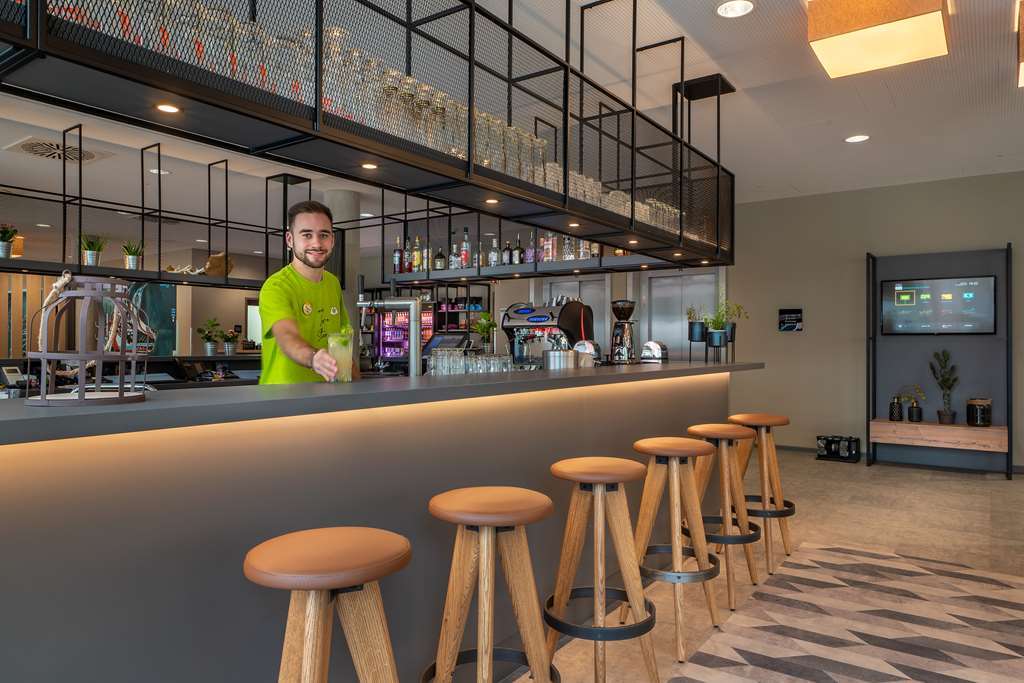 - The Niu, Timber Esslingen By Ihg 3* Esslingen am Neckar
