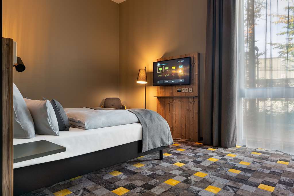 - The Niu, Timber Esslingen By Ihg