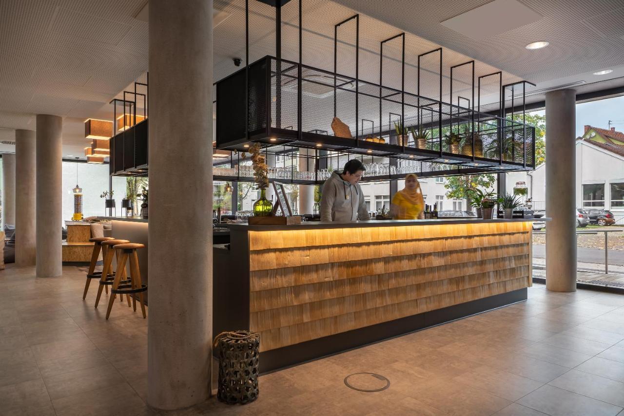 Hotel - The Niu, Timber Esslingen By Ihg